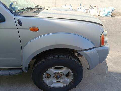 Foto 1ª: Aleta Delantera Derecha Nissan Navara D PICKUP D22) YD25DDTI (2004)