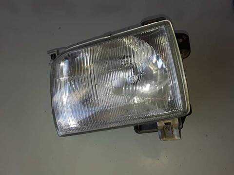 Faro Izquierdo Nissan Navara KING CAB 4X4 PICK-UP 103CV