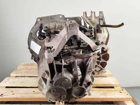 Foto 3ª: Caja Cambios Mazda 3 1.6 DI TURBO BK12Y) 109CV 80KW [Y6] (2007)