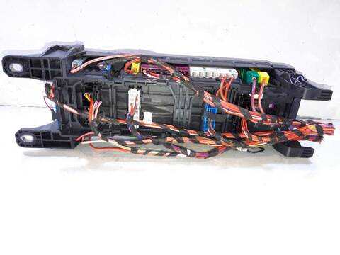 Foto 3ª: Caja Reles Fusibles Mercedes Vito 1.6 CDI CAT 114CV 84KW (2014)