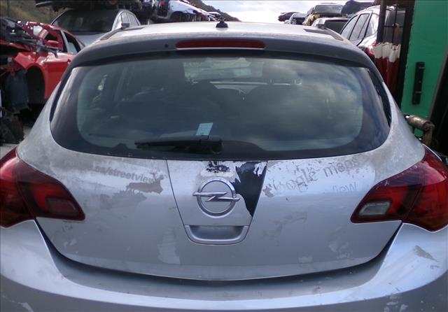 Portón Opel Astra 1.4 G MODELO J,2013-2016