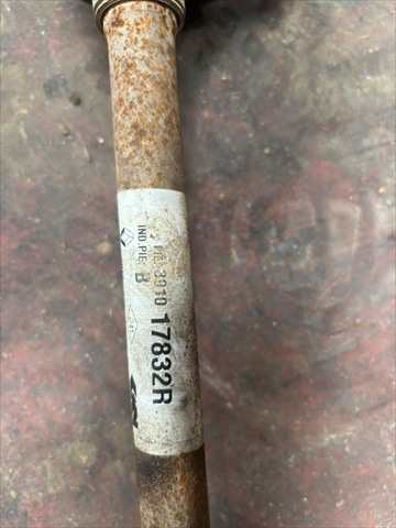 Foto 2ª: Transmision Delantera Derecha Dacia Sandero 0.9 G 90cv [H4B410] (2017)