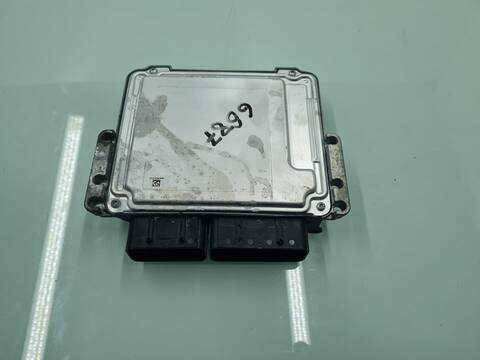 Foto 3ª: Centralita Motor ECU Citroen C3 FEEL 102CV 75KW [YH01] (2022)