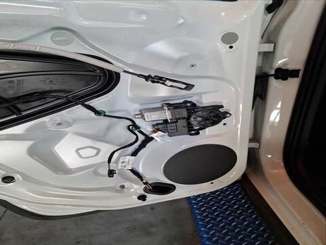 Elevalunas Manual Trasero Izquierdo Volkswagen T-Cross 1.0 TSI 95CV 70KW