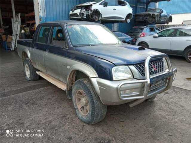 Faro Antiniebla Delantero Derecho Mitsubishi L200 2.5 D (K14T)
