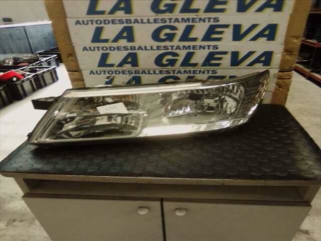 Faro Izquierdo Dodge Journey 2.000 TDI140CV/103KW