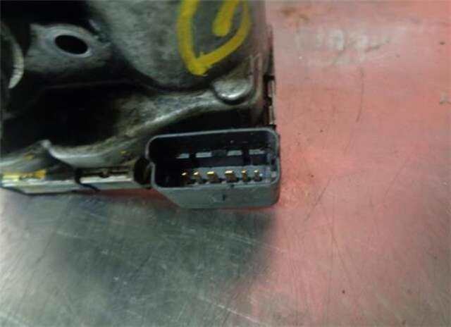 Foto 3ª: Caja Mariposa Peugeot 206 1.6 PLAY STATION 2 [1.6 LTR. - 80 KW 16V CAT (NFU - TU5JP4)] [NFU (TU5JP4)]