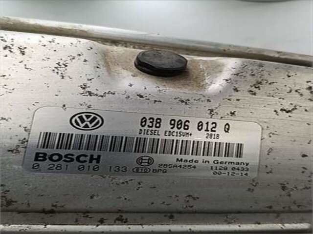 Foto 3ª: Centralita Motor ECU Volkswagen New Beetle 1.9 TDI [1.9 LTR. - 66 KW TDI] [ALH]