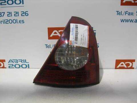 Piloto Trasero Derecho Renault Clio 1.2 16V B/CB05) 75CV 55KW