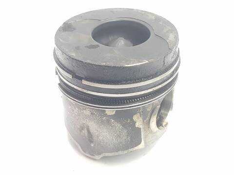 Foto 3ª: Pistones Renault Trafic 1.9 D 101CV 114CV [F9Q760] (2001)