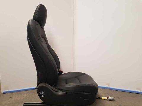 Foto 3ª: Asientos Traseros Tesla Model 3 EV PERFORMANCE AWD 462CV 340KW [3D3 DEL. / 3D5 TRAS.] (2019)