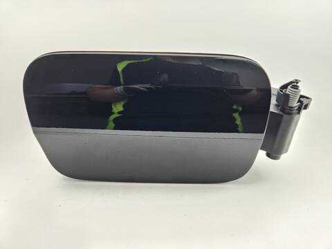 Foto 2ª: Tapa Exterior Combustible Bmw Serie 3 315 330D XDRIVE SPORT LINE 4P) BERLINA 265CV [B57D30A] (2022)