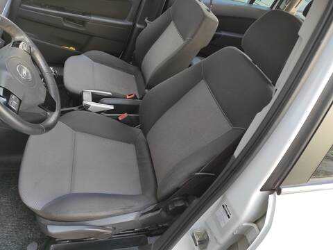 Asiento Delantero Izquierdo Opel Zafira Z17DTR