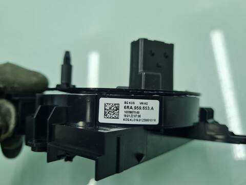 Foto 3ª: Anillo Airbag Volkswagen T-Cross ADVANCE 110CV 81KW [DLAA] (2022)