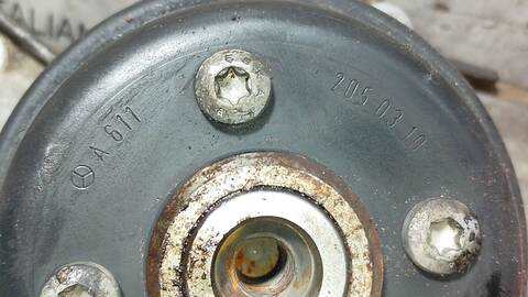 Foto 4ª: Bomba de Agua Mercedes Vito 109 CDI LARGO 639.603) 95CV 70KW [646980] (2007)