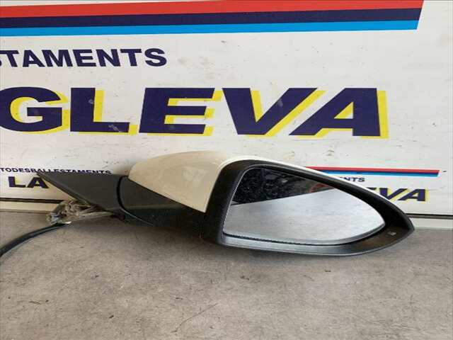 Retrovisor Derecho Volkswagen Golf 1.6 TDI 0CV