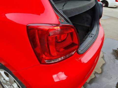 Foto 2ª: Piloto Trasero Izquierdo Volkswagen Polo ADVANCE 75CV 55KW [CFWA] (2012)