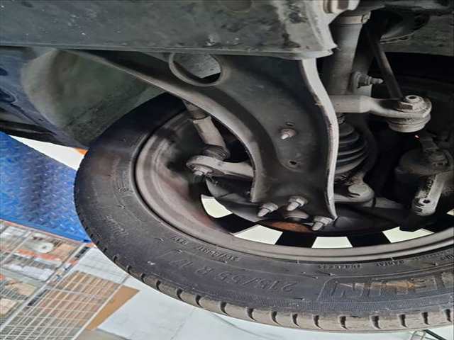 Foto 1ª: Brazo Suspension Delantero Izquierdo Volkswagen Touran SPORT BMT 150CV 110KW [DFGA] (2016)