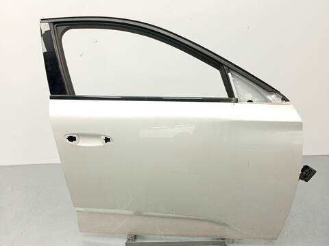 Puerta Delantera Derecha Peugeot 308 PURETECH 130 FPHNSL FPHNST) 131CV 96KW