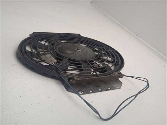 Foto 2ª: Electroventilador Mercedes Sprinter 313 CDI 903.661-662) 129CV 95KW CAJA CERRADA [611981] (2003)