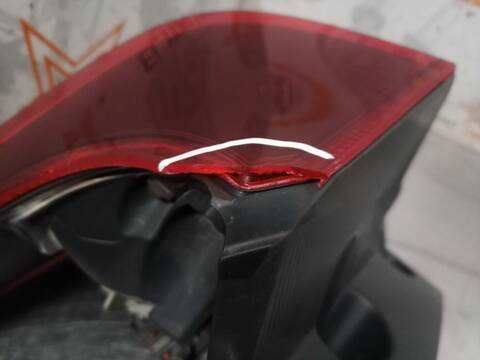 Foto 2ª: Piloto Trasero Derecho Toyota Auris HYBRID ACTIVE BUSINESS PLUS 136CV 100KW (2016)