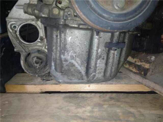 Foto 3ª: Carter Citroen Xsara 1.6I 16V SX [1.6 LTR. - 80 KW 16V CAT (NFU - TU5JP4)] [NFU (TU5JP4)]