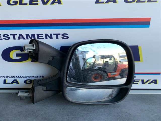 Retrovisor Derecho Nissan Primastar 2.5 DCI 146CV 0CV