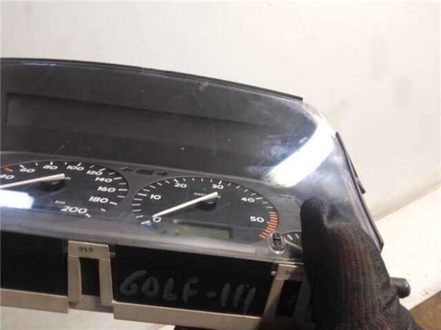 Foto 2ª: Cuadro de Instrumentos Volkswagen Golf 1.9 CL [1.9 LTR. - 47 KW DIESEL]