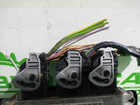 Foto 2ª: Centralita Motor ECU Citroen C3 1.4 HDI SX 68CV 50KW [8HXDV4TD] (2005)