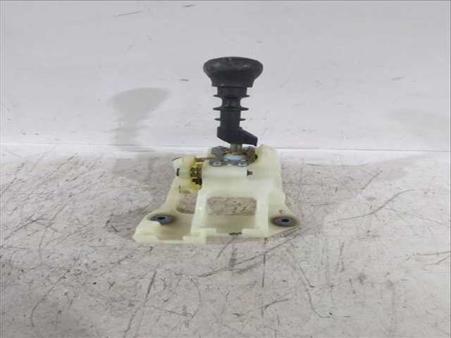 Foto 3ª: Palanca de Cambio Kia Ceed 1.6 CRDI 90 90CV [D4FB] (2006)