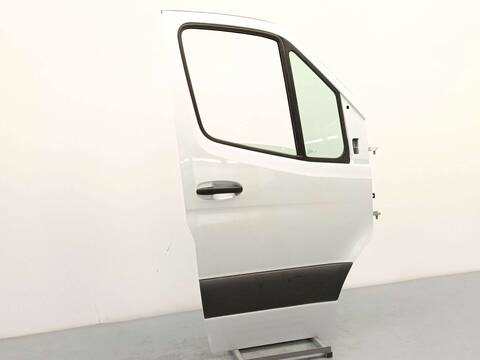 Foto 2ª: Puerta Delantera Derecha Mercedes Sprinter 419 CDI RWD 907.643 907.645 907.647) 190CV 140KW FURGONETA [654920] (2024)