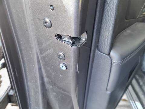 Cerradura Puerta Delantera Izquierda DS 7 GRAND CHIC 177CV