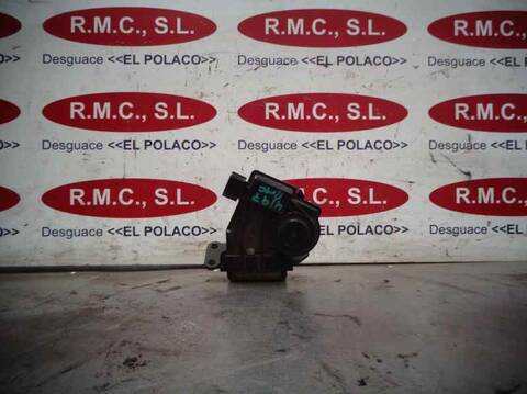 Foto 3ª: Cerradura Maletero Portón Toyota Auris 2.0 D-4D CAT 126CV 93KW [1AD] (2007)