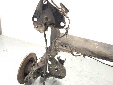 Foto 3ª: Puente Trasero Mercedes Citan 109 CDI LARGO A2) 415703) 90CV 66KW [K9K608] (2013)