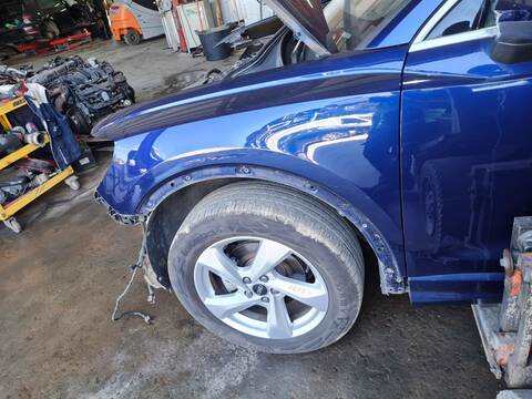 Foto 1ª: Aleta Delantera Izquierda Audi Q3 35 TDI BASICO 150CV 110KW [DTSB] (2021)