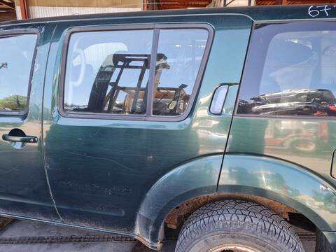 Puerta Trasera Izquierda Nissan Pathfinder GASOLINA