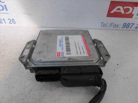 Foto 1ª: Centralita Motor ECU Renault Vel Satis 3.0 DCI BJ0N) 177CV 130KW [D/ P9X A 7] (2002)