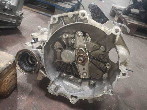 Foto 3ª: Caja Cambios Skoda Fabia CHFA (2009)