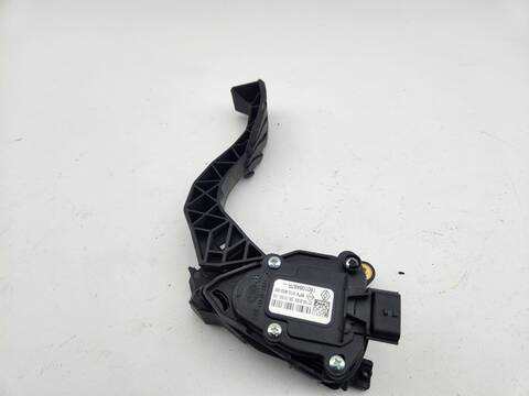 Foto 3ª: Pedal Acelerador Renault Clio EQUILIBRE 100CV 74KW [K9K876] (2023)