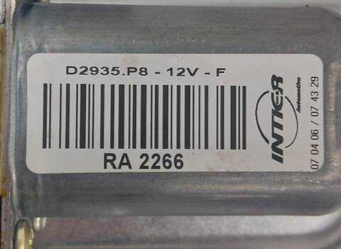 Foto 3ª: Elevalunas Eléctrico Delantero Derecho Alfa Romeo 159 1.9 JTDM 16V - SELECTIVE 150CV [939A2000] (2005)