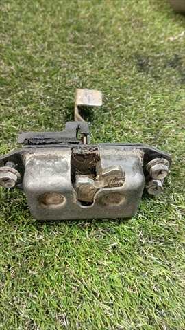 Cerradura Maletero Portón Nissan Patrol 3.3 D SD33 5P