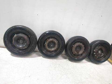 Foto 2ª: Juego LLantas Citroen Berlingo 2.0 HDI 90 MFRHY) 90CV [RHY (DW10TD)] (1996)