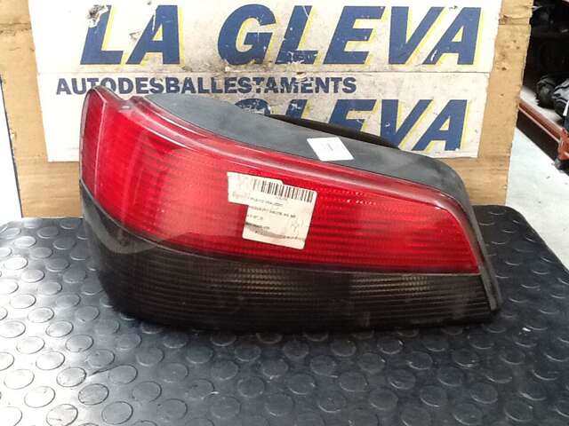 Piloto Trasero Izquierdo Peugeot 306 2.0
