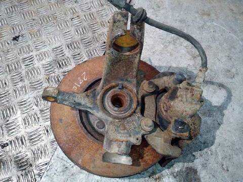 Foto 2ª: Mangueta Delantera Izquierda Ford Focus TREND 116CV 85KW [KKDA1G] (2008)