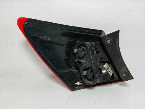 Foto 3ª: Piloto Trasero Derecho Nissan Qashqai 1 DCI TD CAT 106CV (2007)