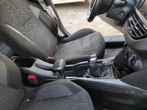 Foto 2ª: Consola Central Peugeot 2008 HN01 (2017)