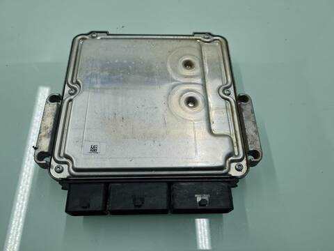 Foto 2ª: Centralita Motor ECU Renault Clio 1.5 DCI DIESEL FAP 90CV 66KW [K9KB608] (2014)