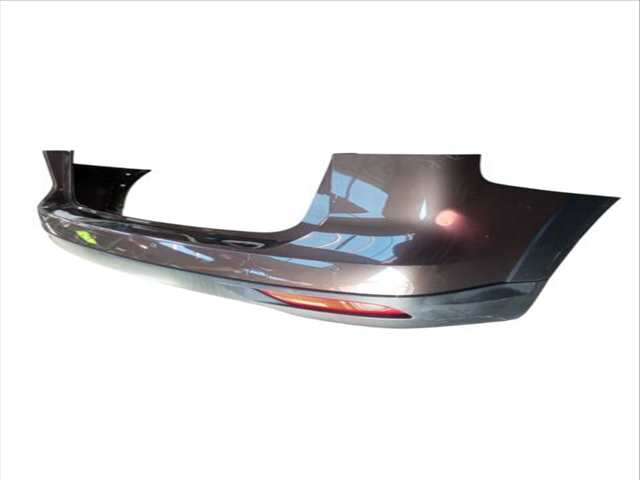 Foto 2ª: Paragolpes Trasero Volkswagen Touran 2.0 TDI (2010)