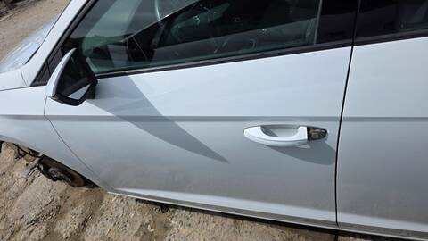 Foto 2ª: Puerta Delantera Izquierda Seat Leon STYLE 105CV 77KW (2012)