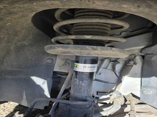 Amortiguador Delantero Izquierdo Peugeot 2008 STYLE 82CV 60KW